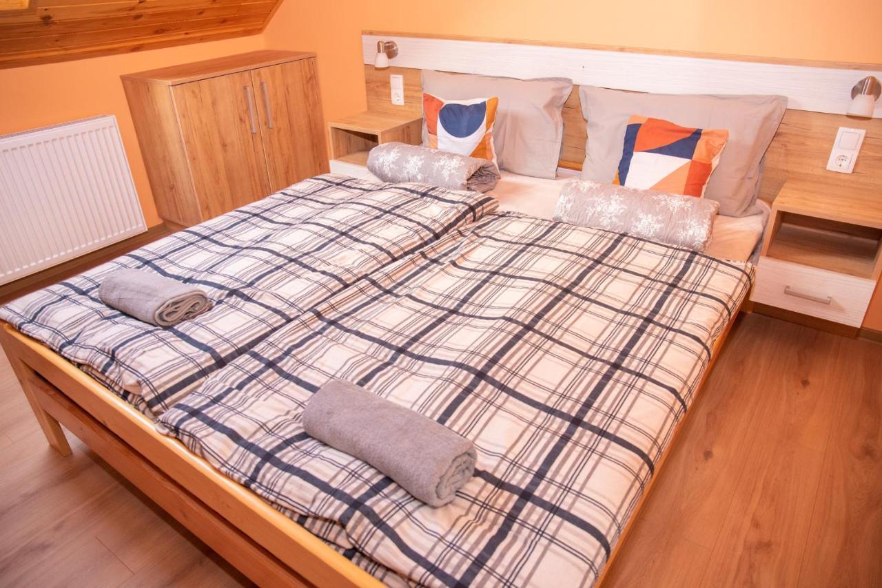 Benige Vendeghaz Hotel Demjen Ngoại thất bức ảnh